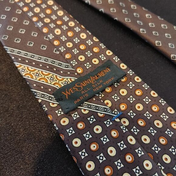 Yves saint Laurent tie  - Picture 1 of 4